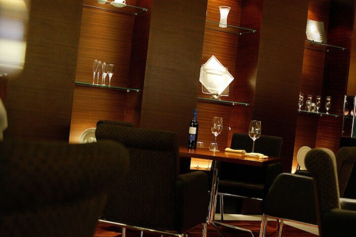 Dining 48 of 67