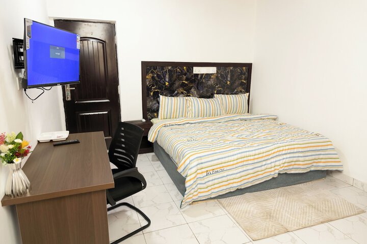Room 7 of 29