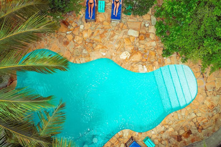 Pool 76 of 112