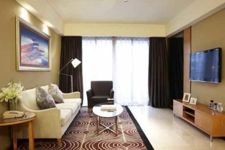 Room 6 of 51