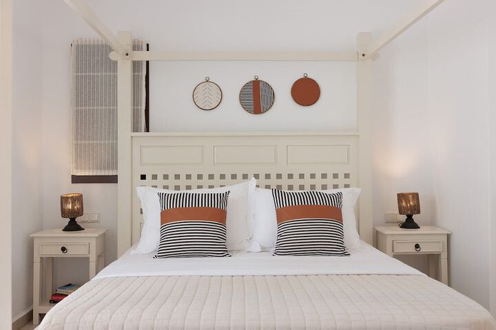 Room 21 of 83