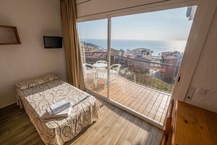 Room 7 of 39