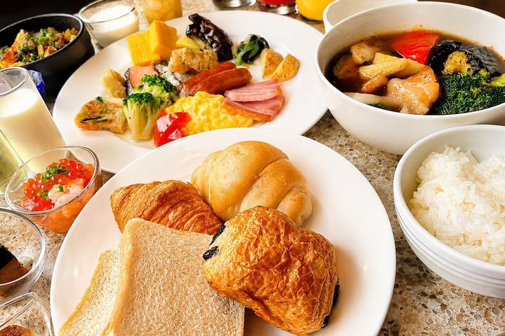 Breakfast buffet