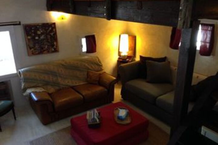 Room 48 of 74