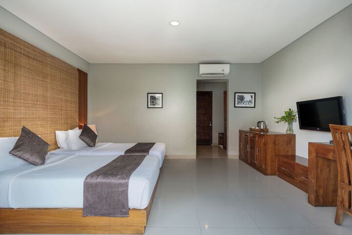 Room 34 of 119