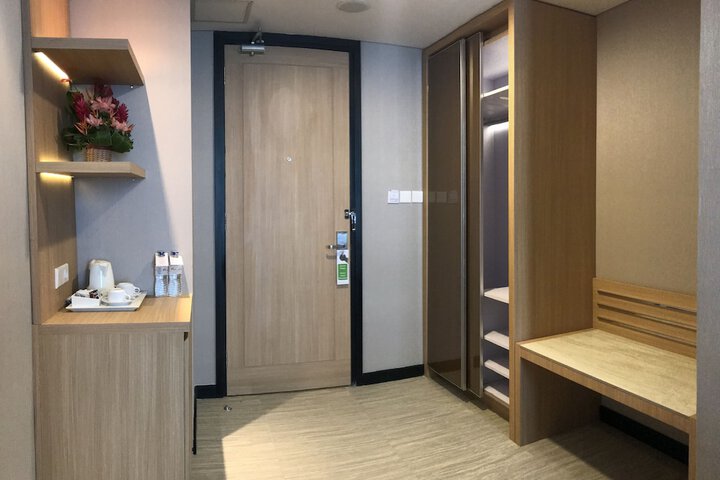 Room 30 of 58