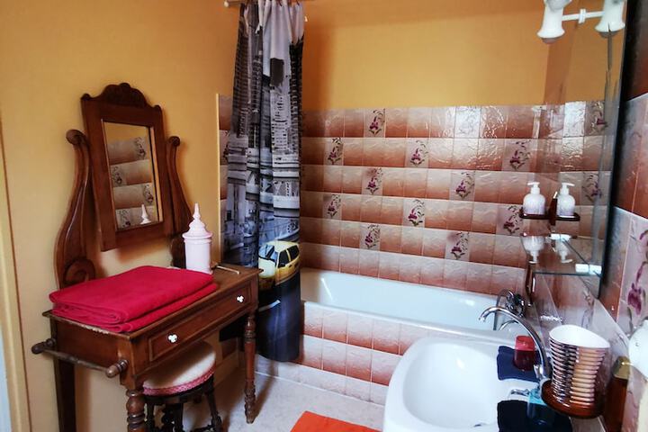 Room 8 of 59