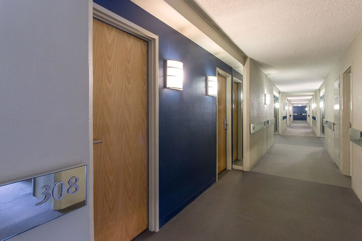 Ballroom/Hall 63 of 69