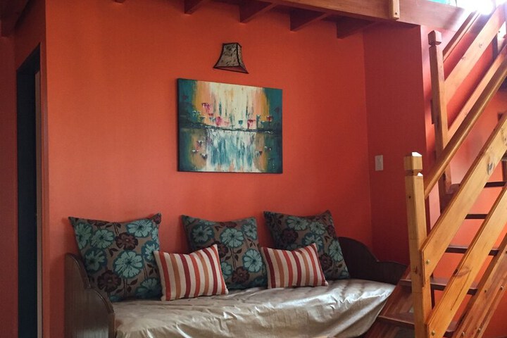 Room 10 of 37
