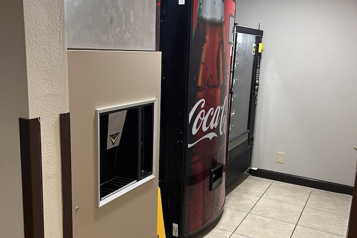Vending machine
