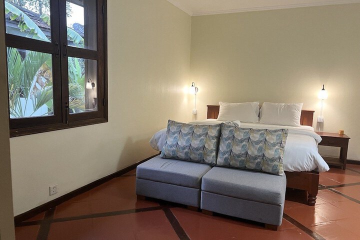 Room 19 of 80