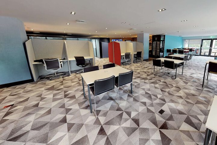 Business Center 49 of 52