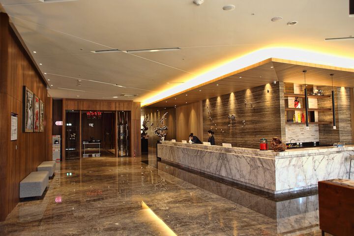 Hotel Interior 17 of 159
