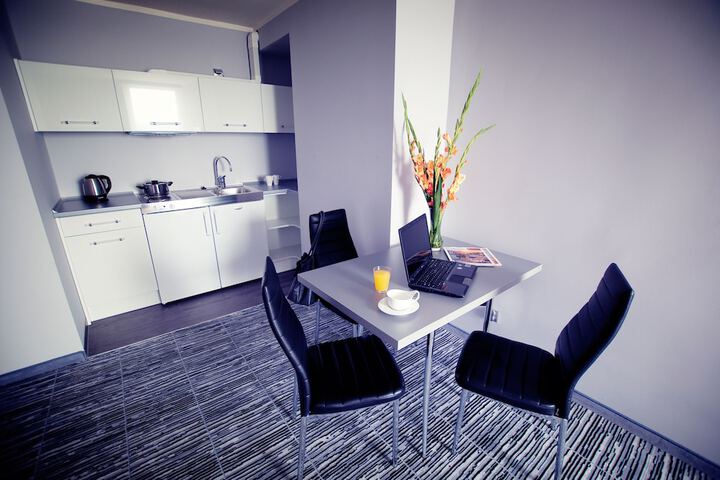 Room 14 of 73