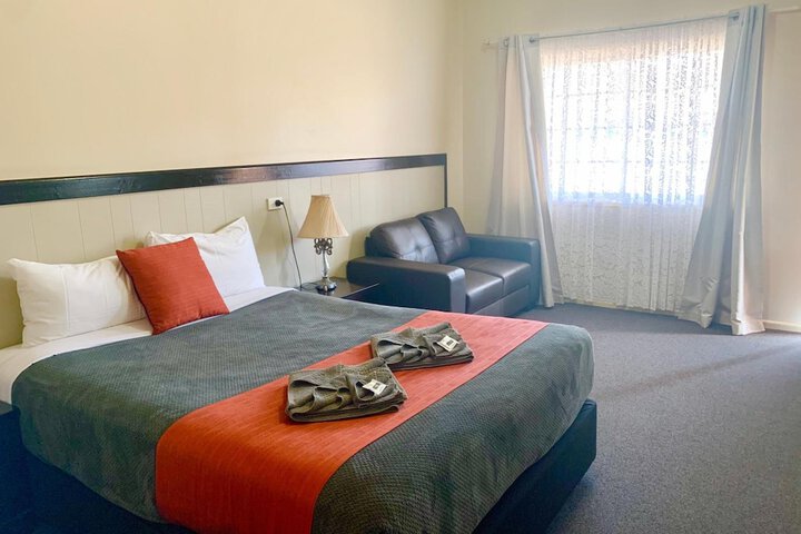 Room 9 of 55