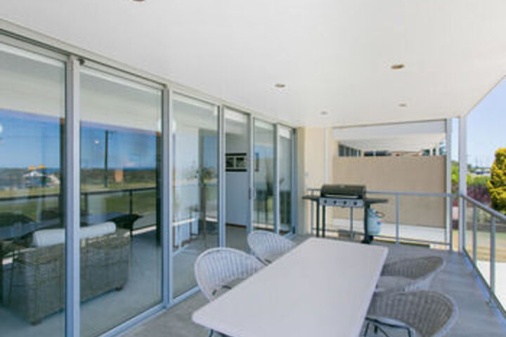 Terrace/Patio 4 of 56