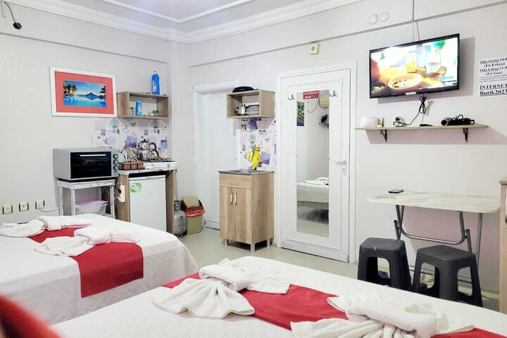 Room 21 of 30