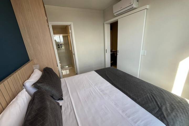 Room 10 of 48