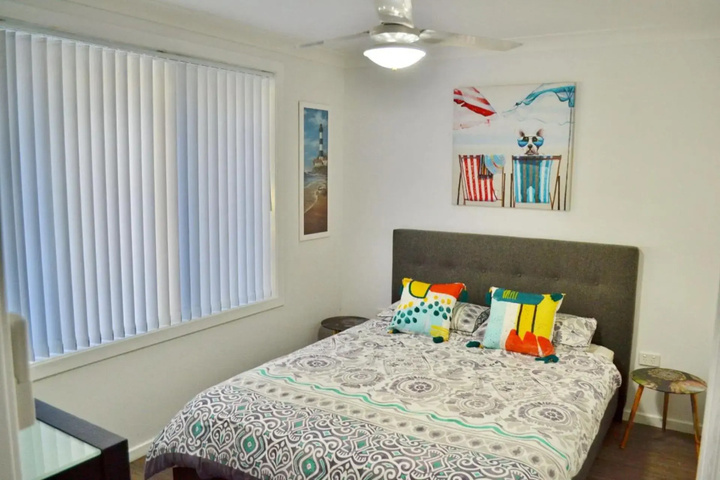 Room 3 of 16