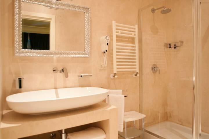 Bathroom Interior Photo