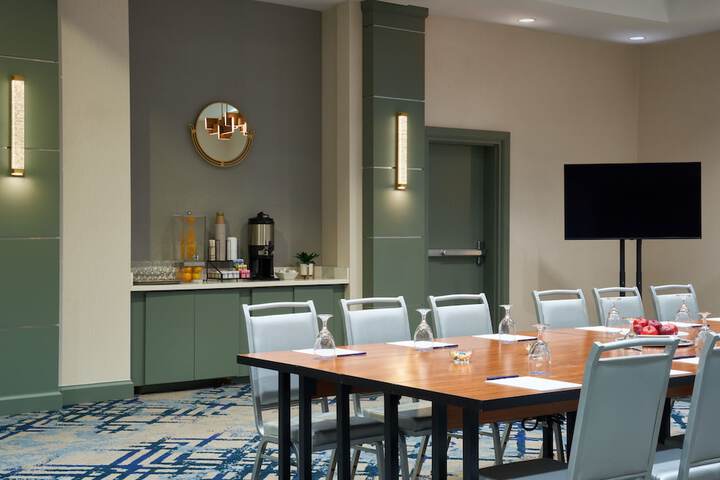 Meeting facility