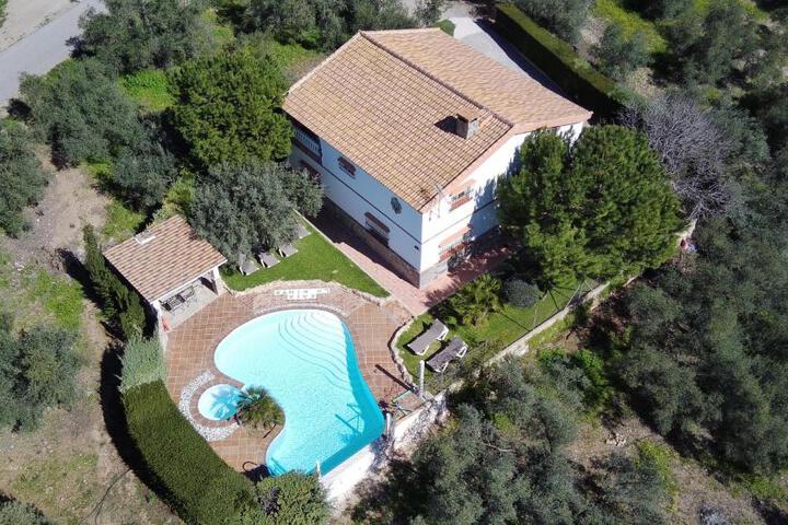 Casa Lo Pinto Private Pool Villa South of El Torcal -UNESCO-
