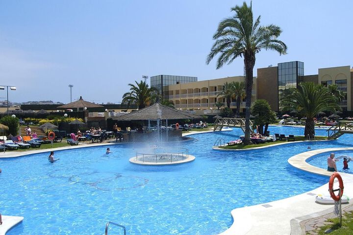 Pool Hotel