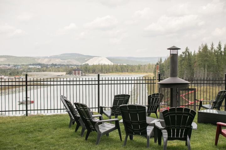 Property Grounds 108 of 125