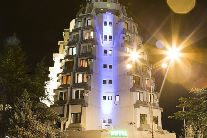 Petrus Hotel
