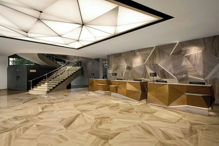 Hotel Interior 7 of 139
