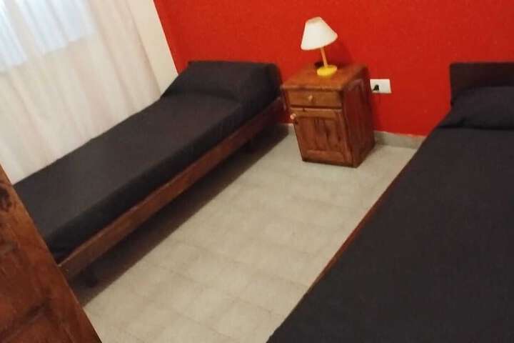 Room 7 of 11