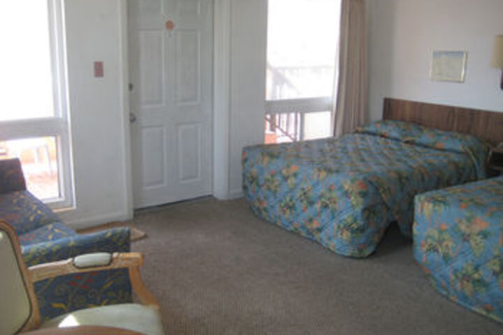 Room 5 of 15