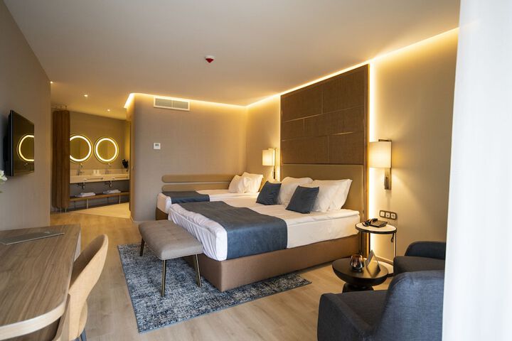 Room 5 of 101