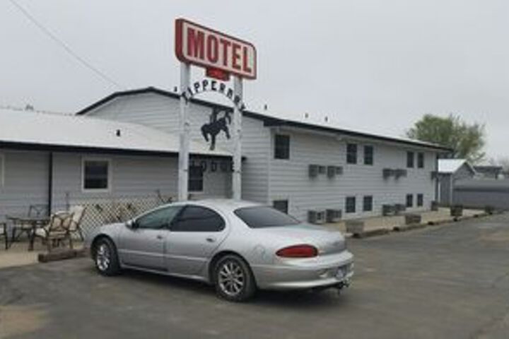 Property Grounds 2 of 5