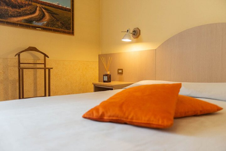 Room 25 of 61