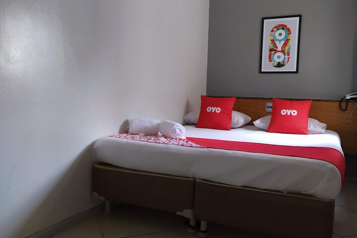 Room 7 of 35