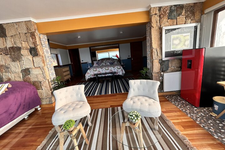 Room 14 of 180