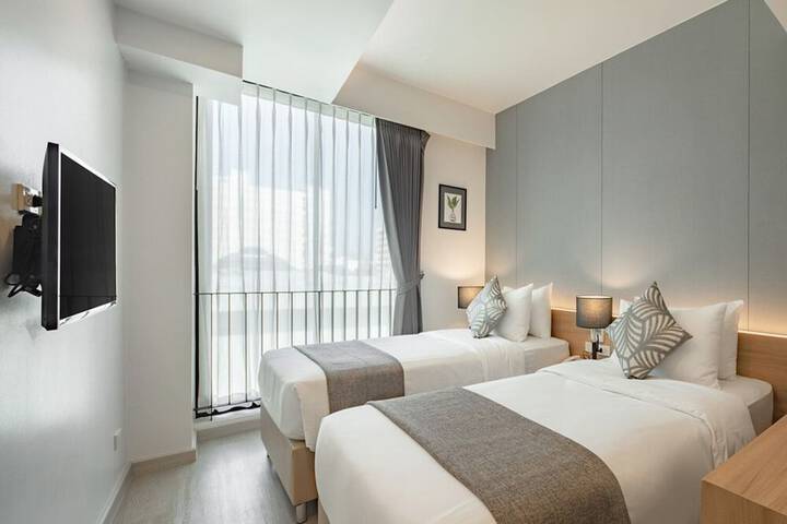 Room 28 of 54