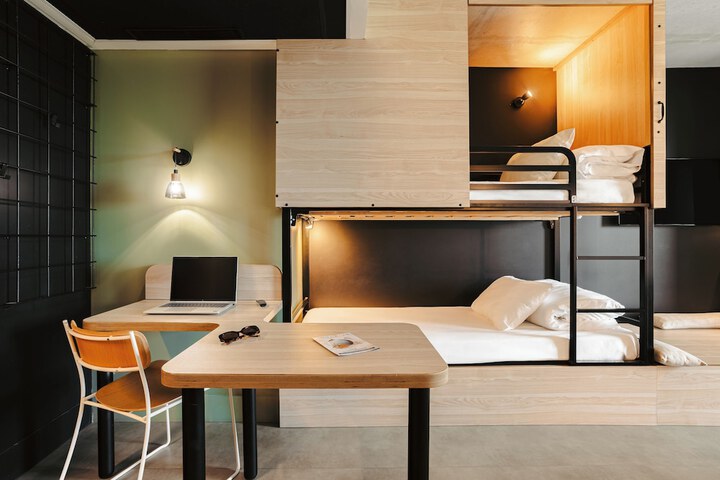 Room 36 of 118
