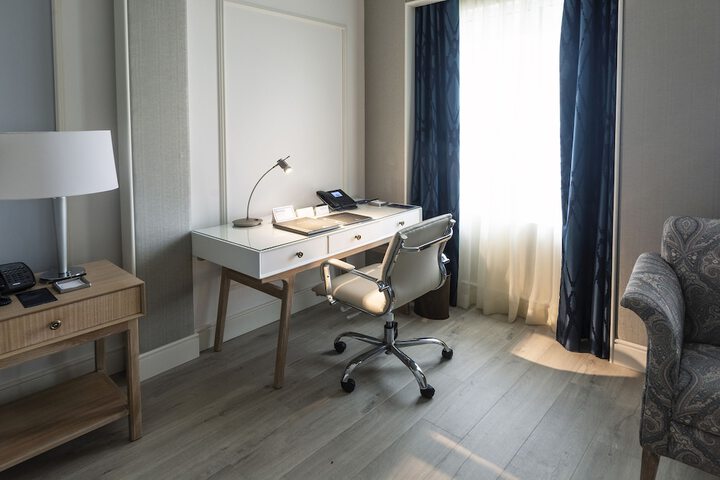 Room 20 of 117