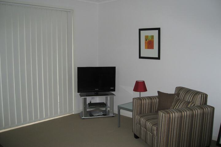 Room 11 of 24