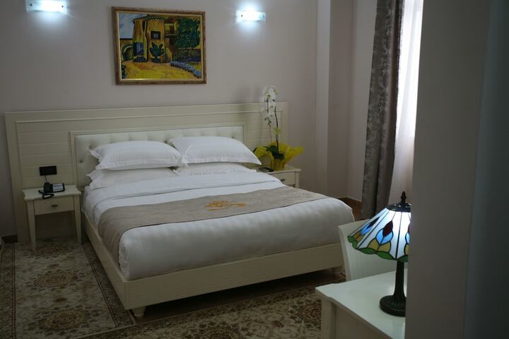 Room 9 of 55