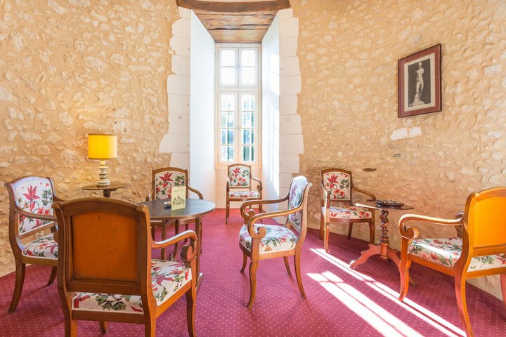 Lobby Entry