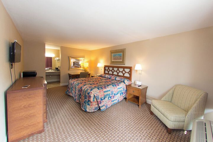 Room 2 of 12