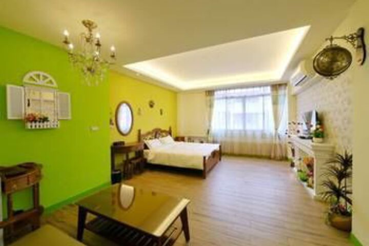 Room 15 of 39