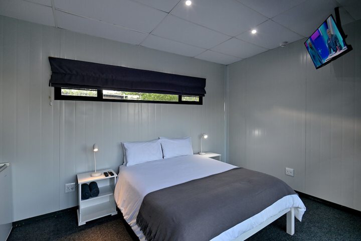 Room 5 of 26