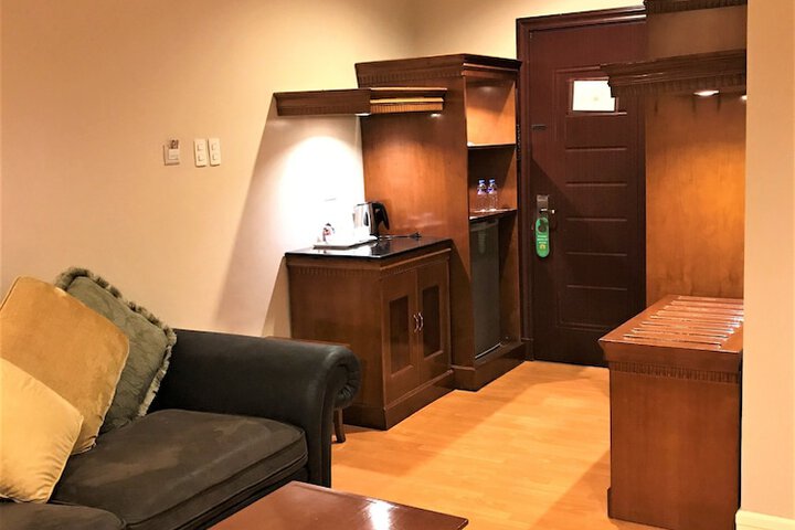 Room 21 of 65