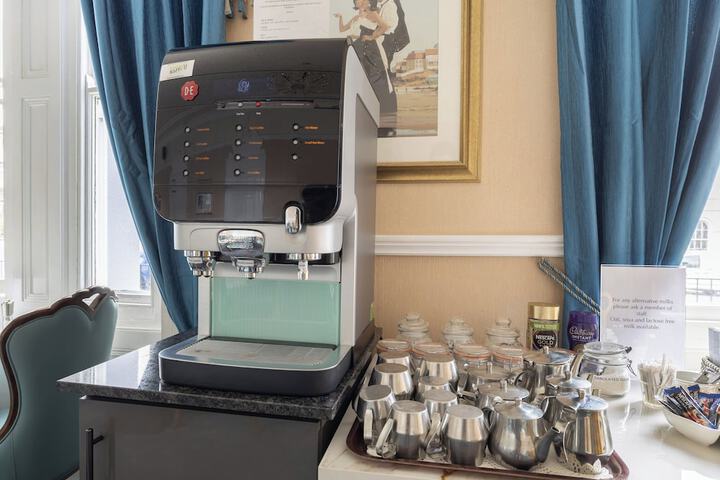 Breakfast/Coffee Service 76 of 90