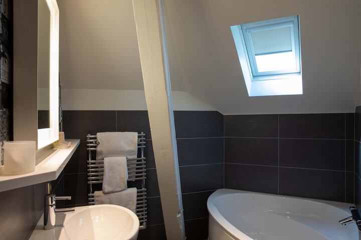 Bath Interior
