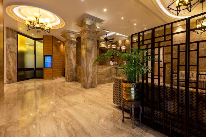 Lobby Entry